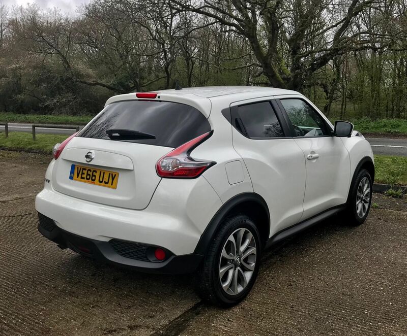 NISSAN JUKE