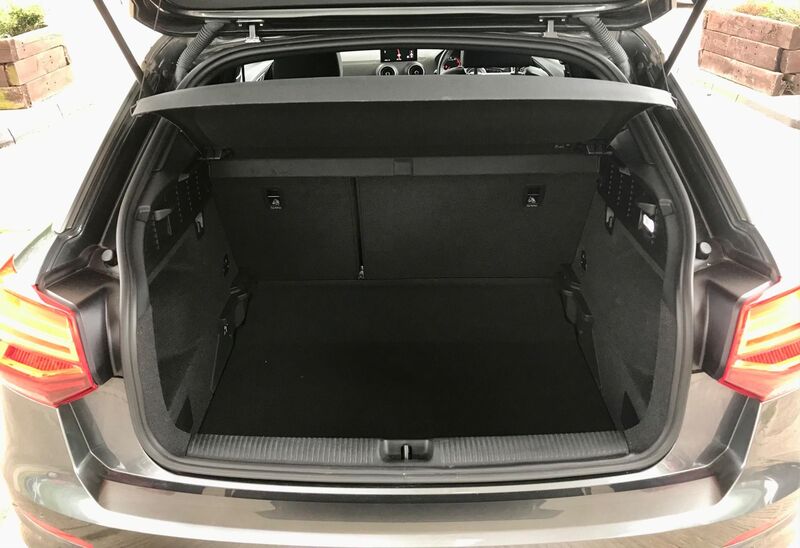 AUDI Q2