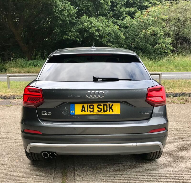 AUDI Q2