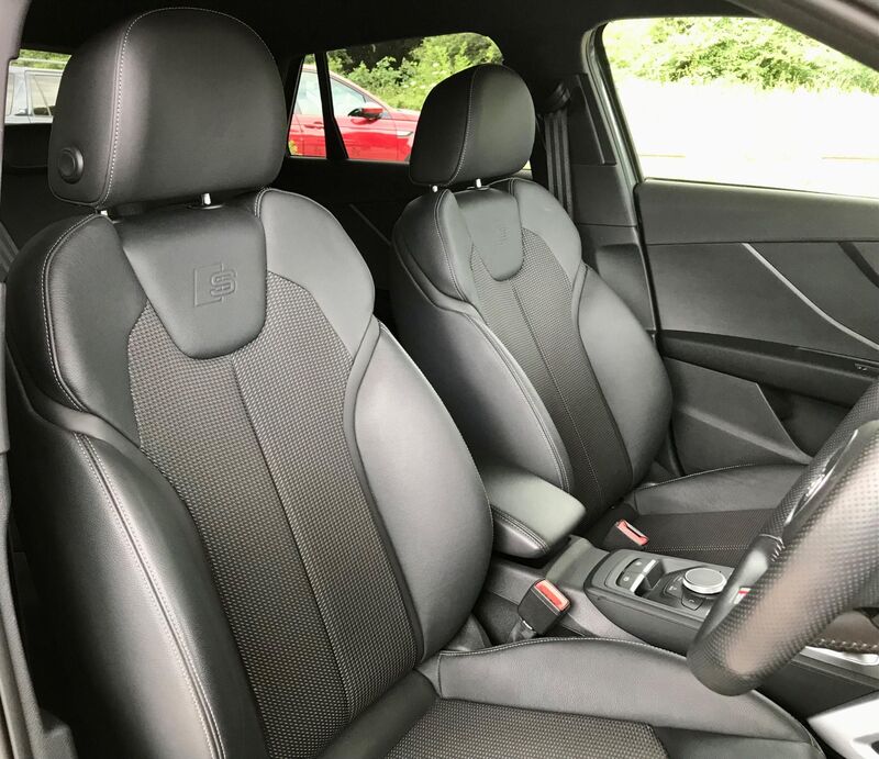 AUDI Q2