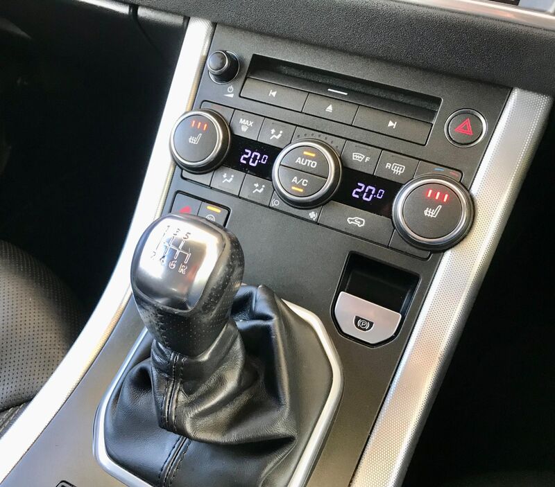 LAND ROVER RANGE ROVER EVOQUE