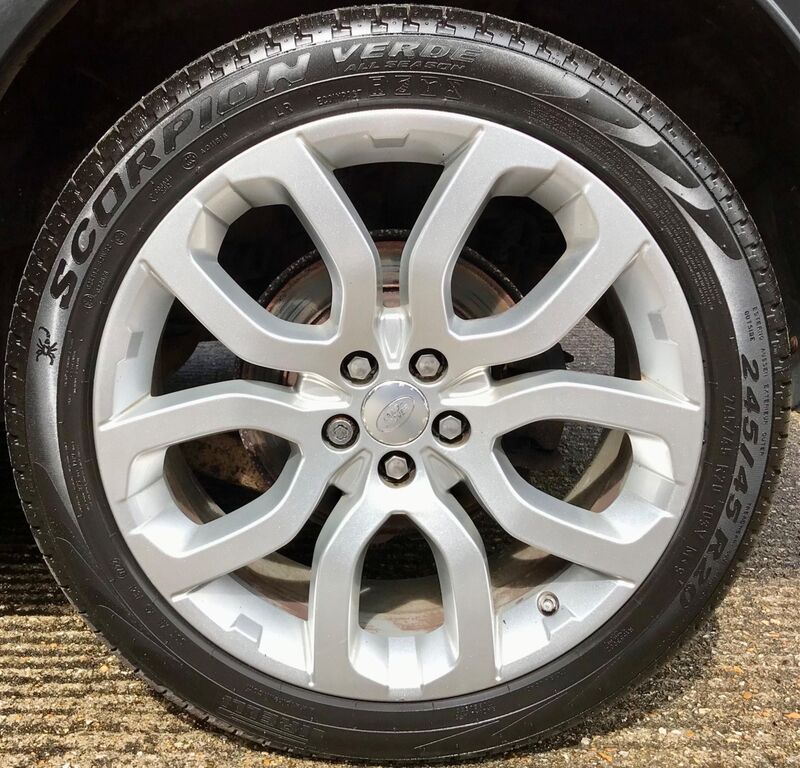 LAND ROVER RANGE ROVER EVOQUE