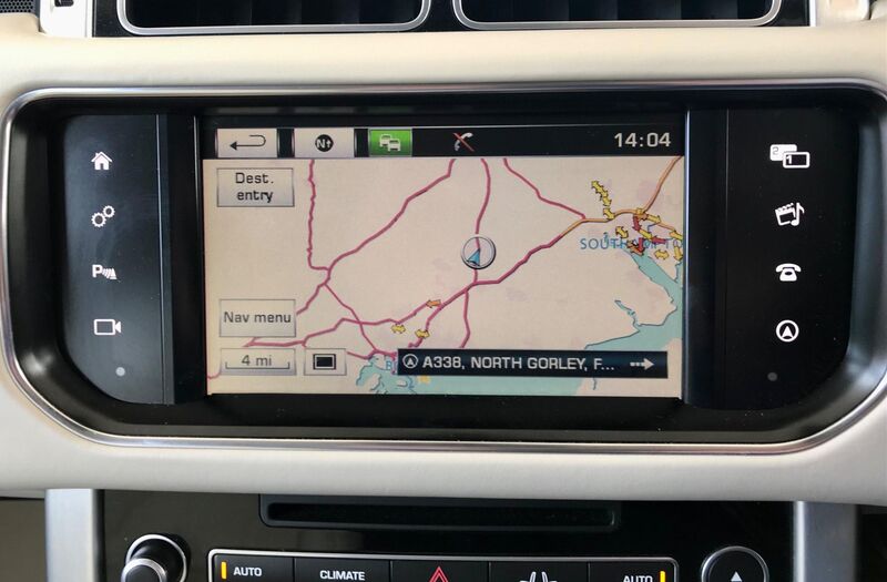 LAND ROVER RANGE ROVER