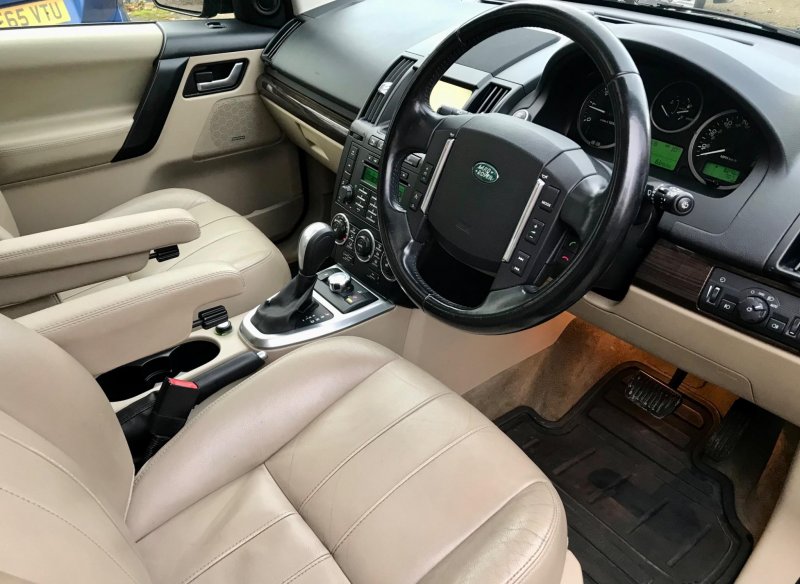 LAND ROVER FREELANDER 2