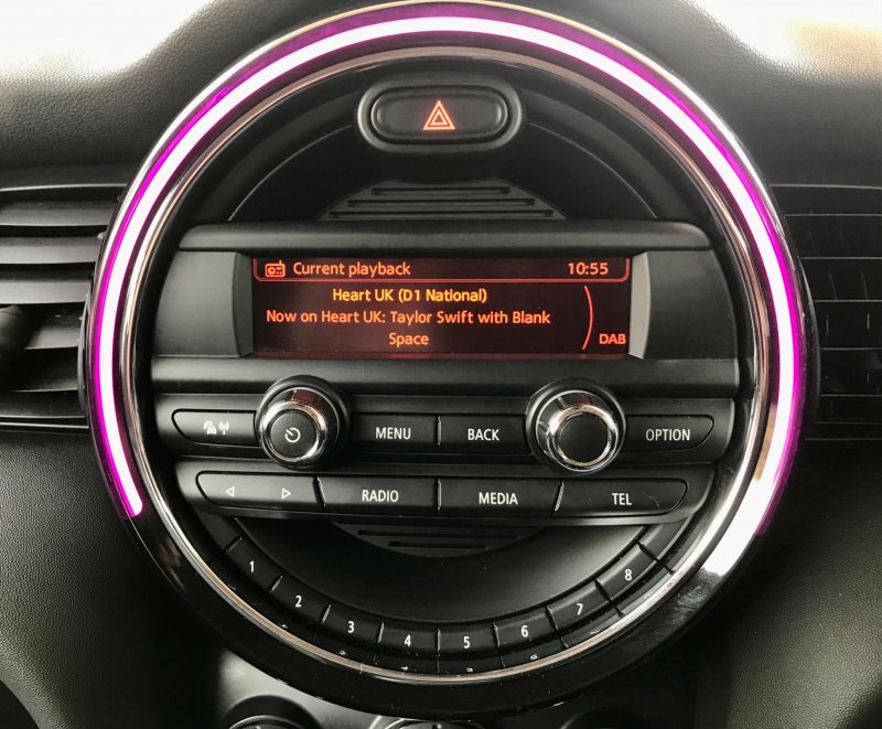 MINI HATCH