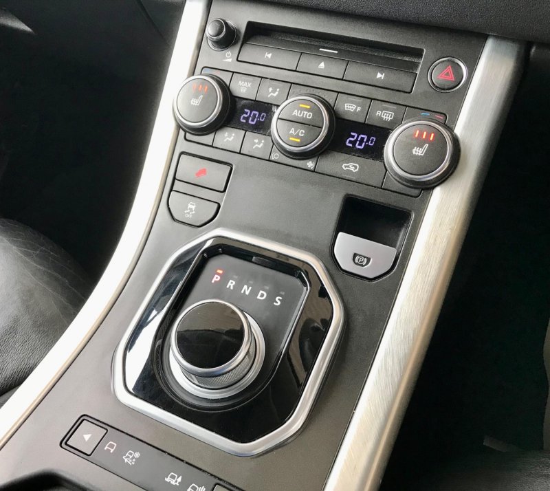 LAND ROVER RANGE ROVER EVOQUE