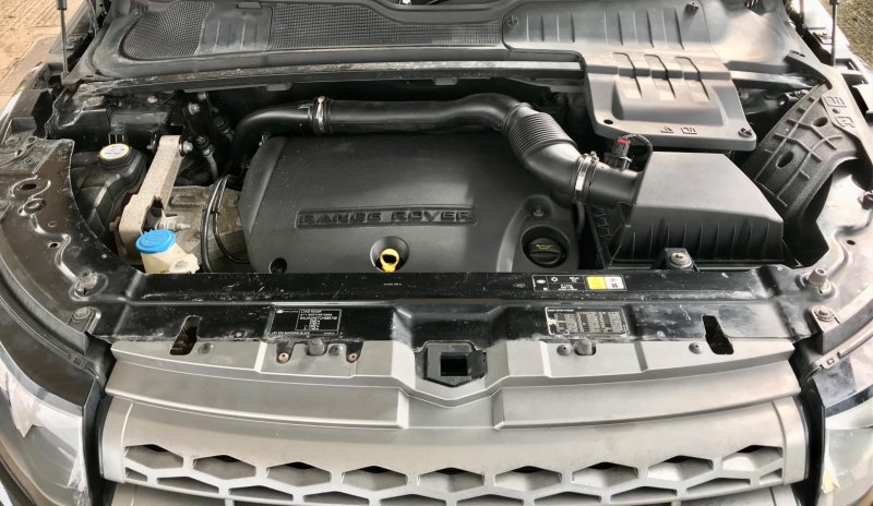 LAND ROVER RANGE ROVER EVOQUE