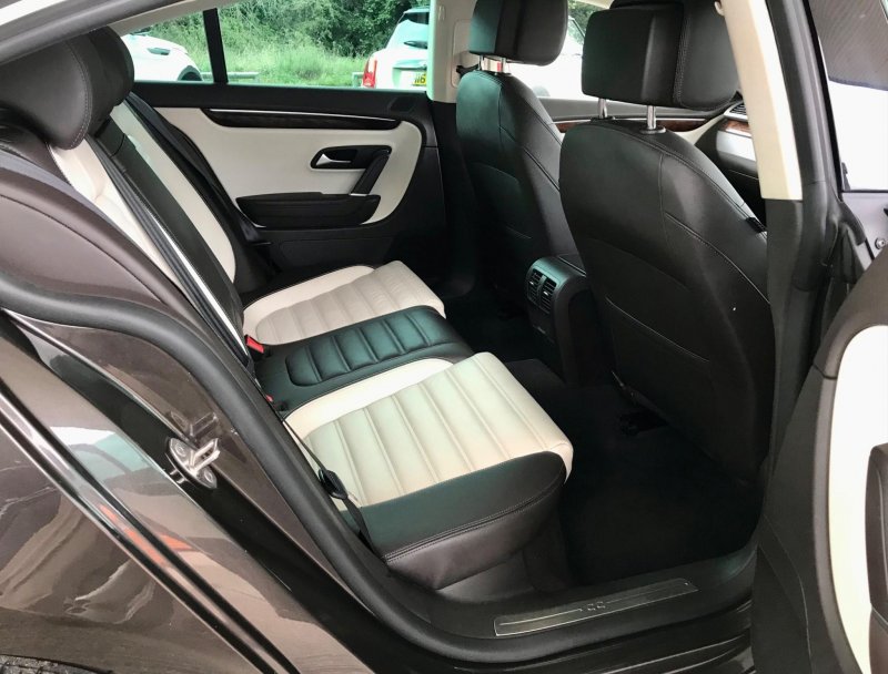 VOLKSWAGEN CC