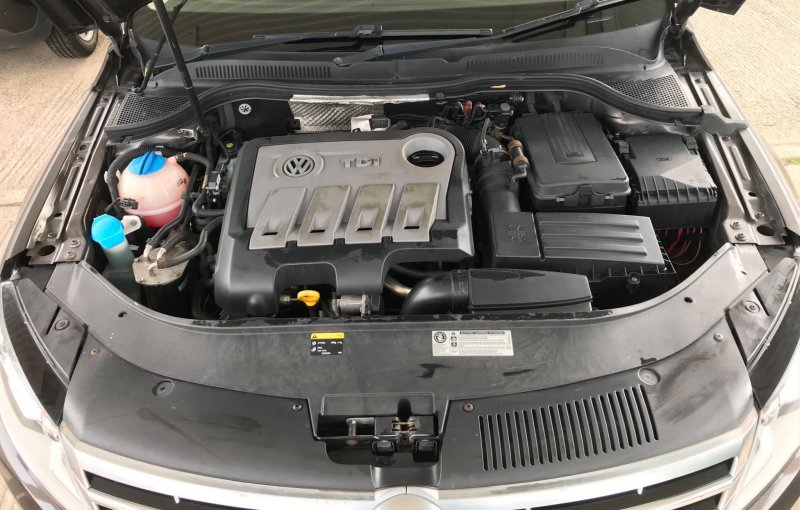 VOLKSWAGEN CC