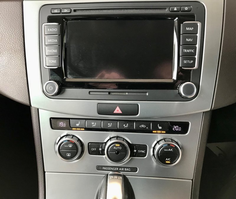 VOLKSWAGEN CC