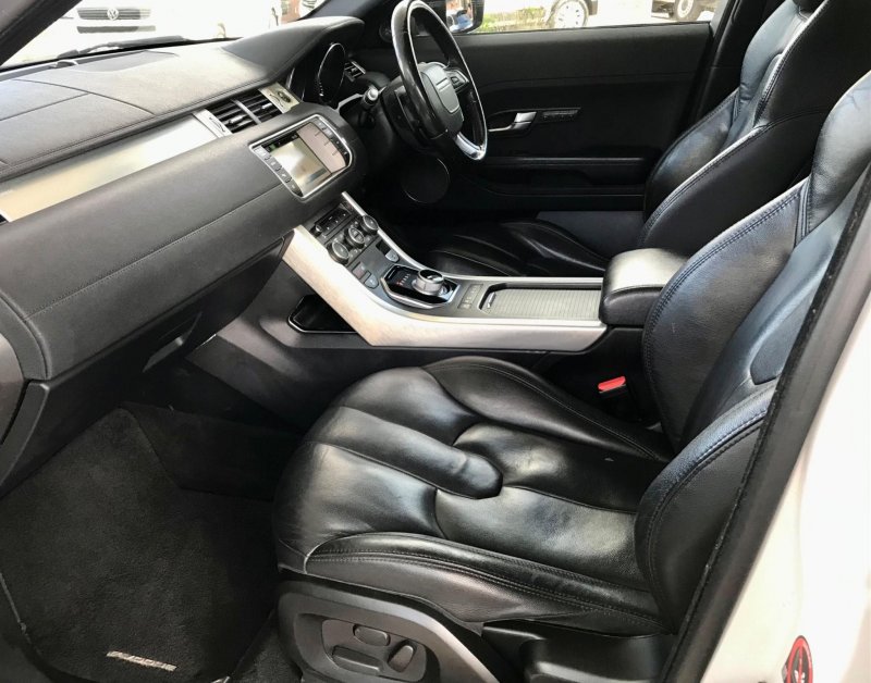 LAND ROVER RANGE ROVER EVOQUE