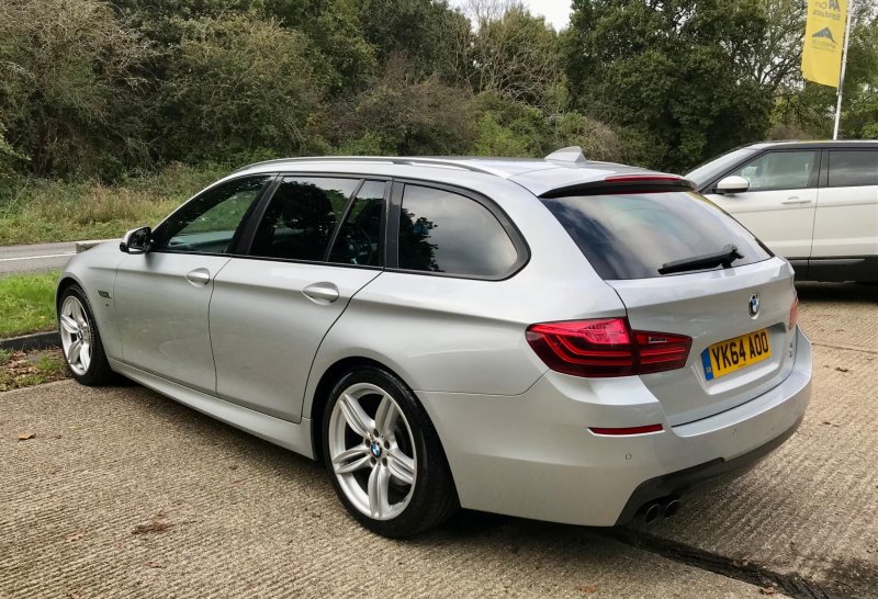 BMW 5 SERIES