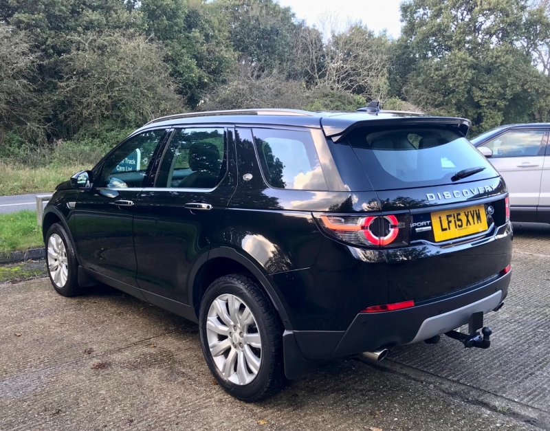 LAND ROVER DISCOVERY SPORT