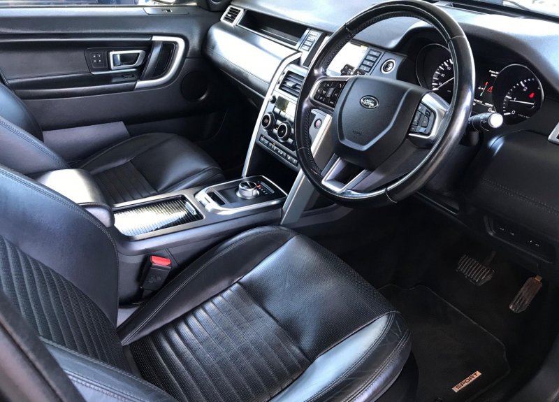 LAND ROVER DISCOVERY SPORT