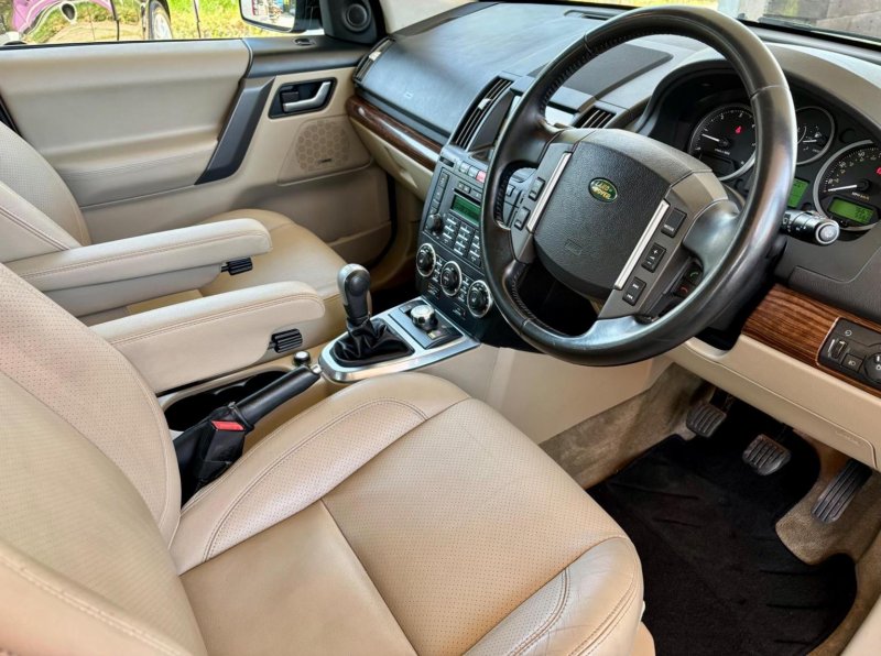 LAND ROVER FREELANDER 2