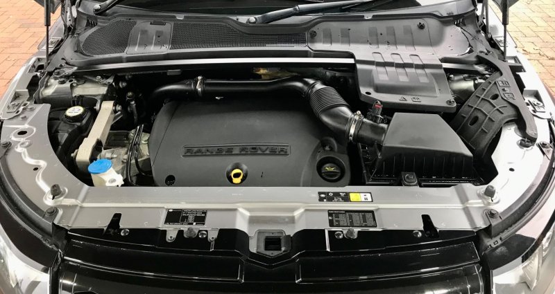 LAND ROVER RANGE ROVER EVOQUE
