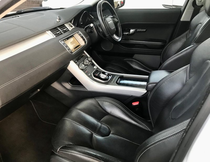 LAND ROVER RANGE ROVER EVOQUE