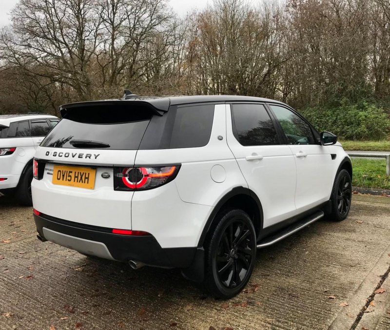 LAND ROVER DISCOVERY SPORT