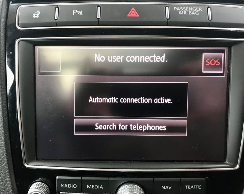 VOLKSWAGEN TOUAREG