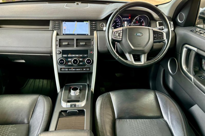 LAND ROVER DISCOVERY SPORT