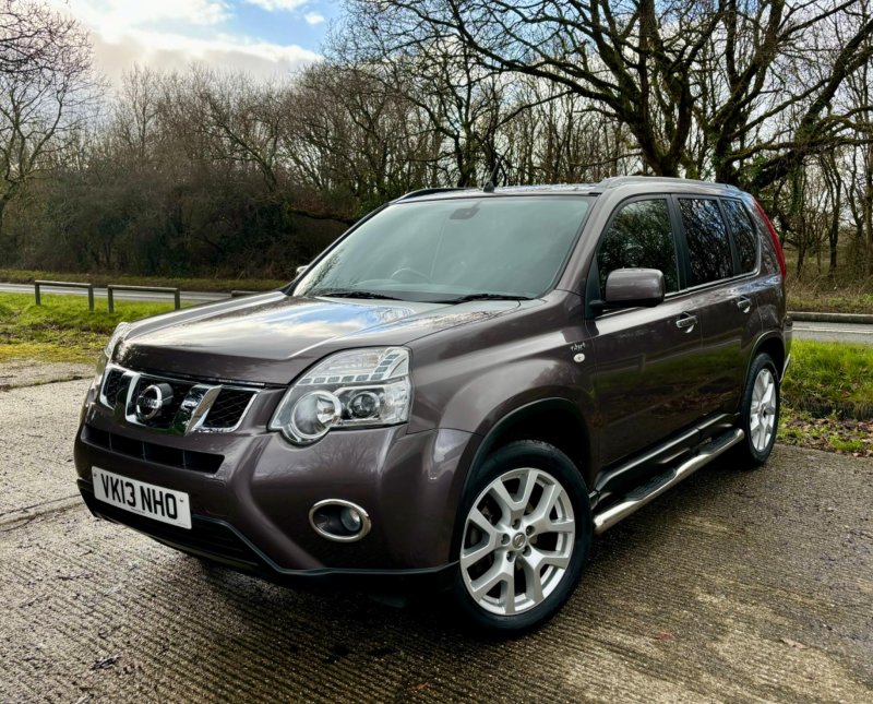 NISSAN X-TRAIL