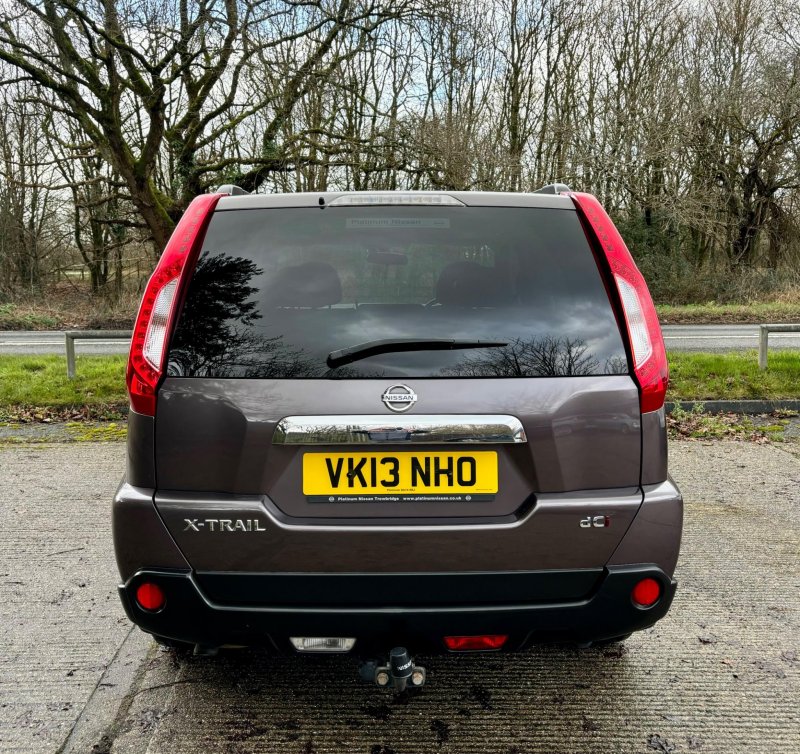 NISSAN X-TRAIL