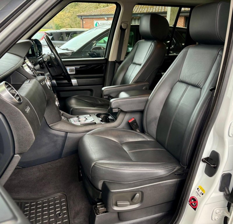 LAND ROVER DISCOVERY 4