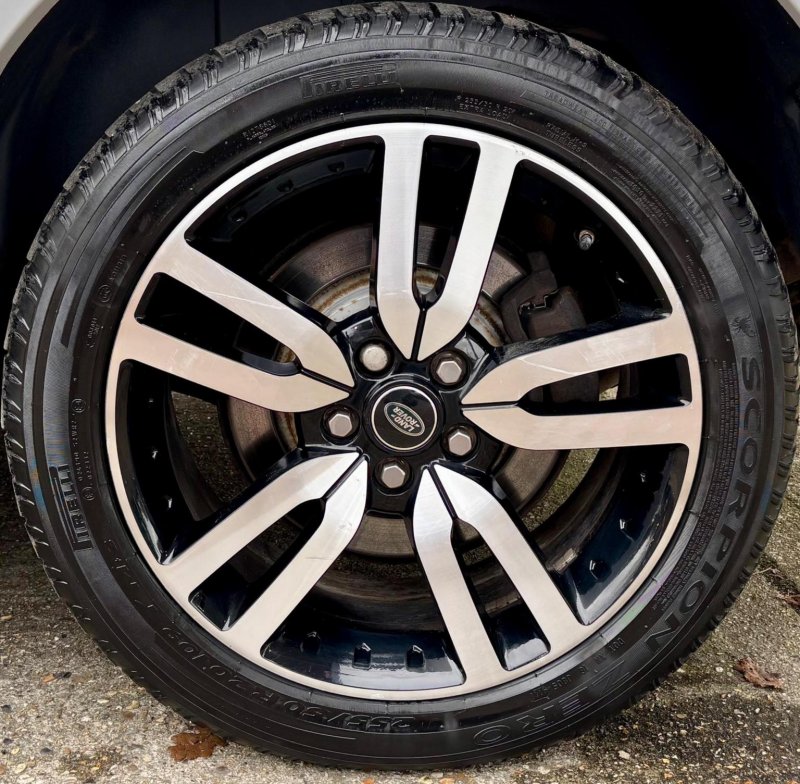 LAND ROVER DISCOVERY 4