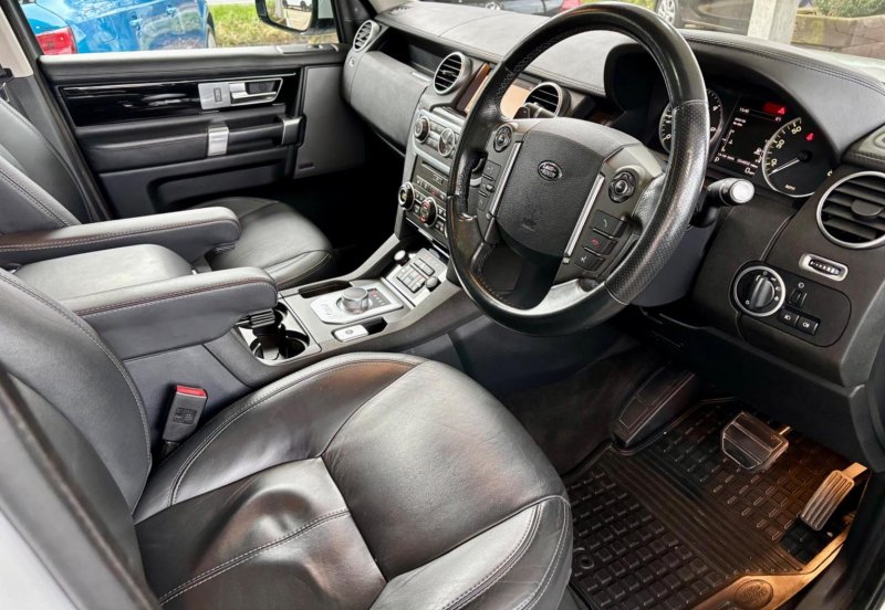 LAND ROVER DISCOVERY 4