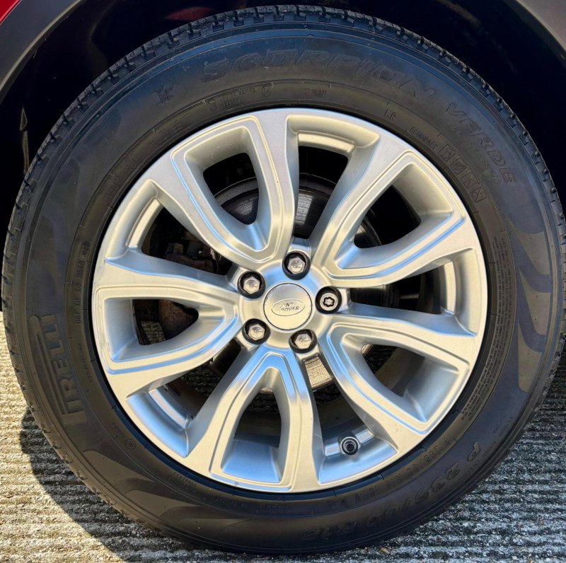 LAND ROVER RANGE ROVER EVOQUE