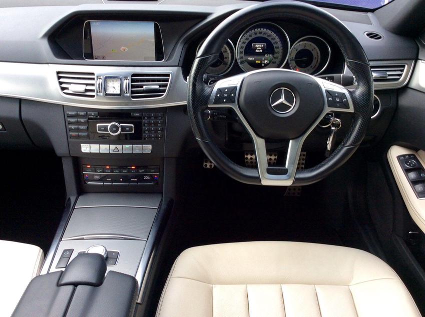 MERCEDES-BENZ E CLASS