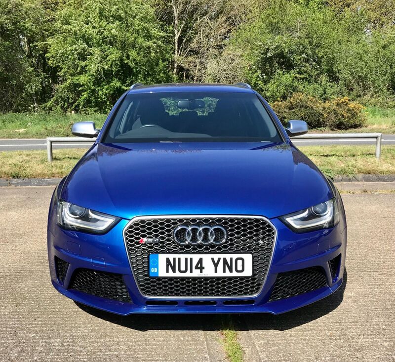 AUDI RS4