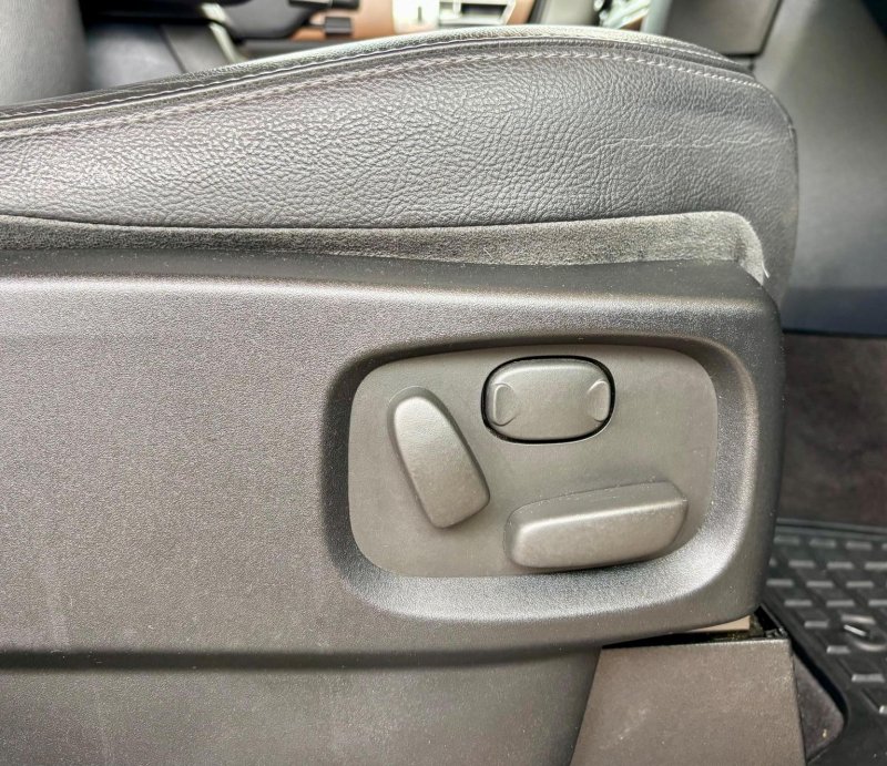 LAND ROVER DISCOVERY 4