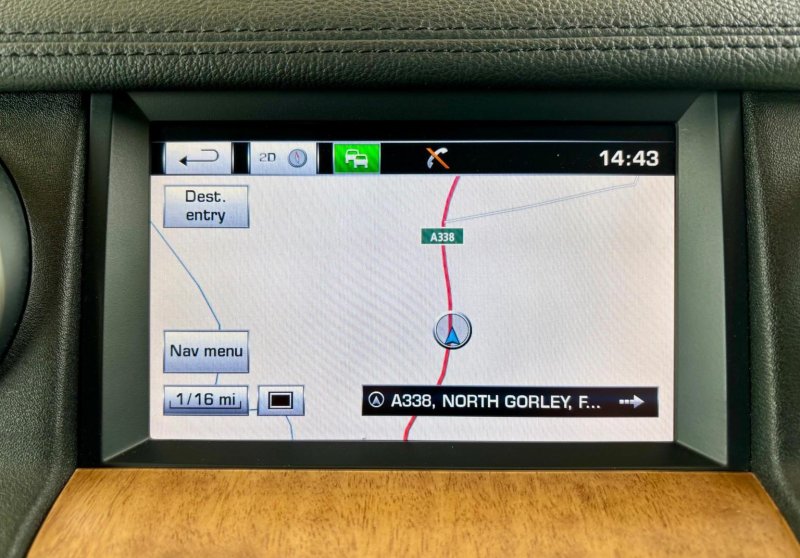 LAND ROVER DISCOVERY 4