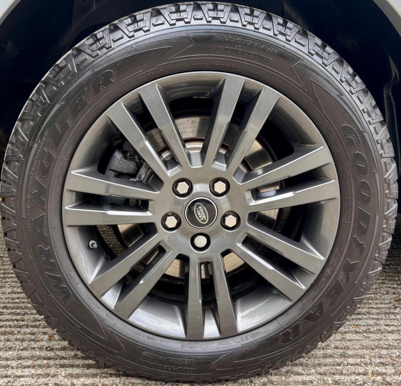 LAND ROVER DISCOVERY 4