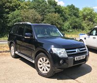 MITSUBISHI SHOGUN